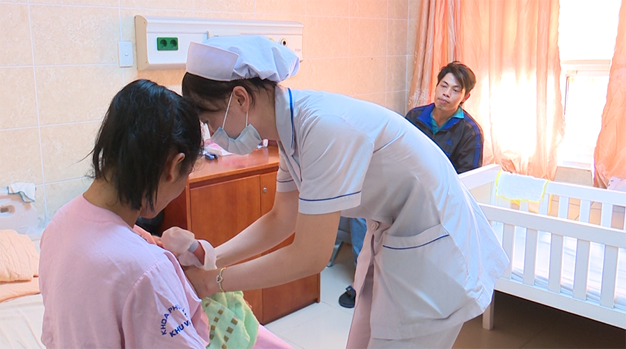 Làm sao để duy trì sữa mẹ giữa nhịp sống hiện đại?